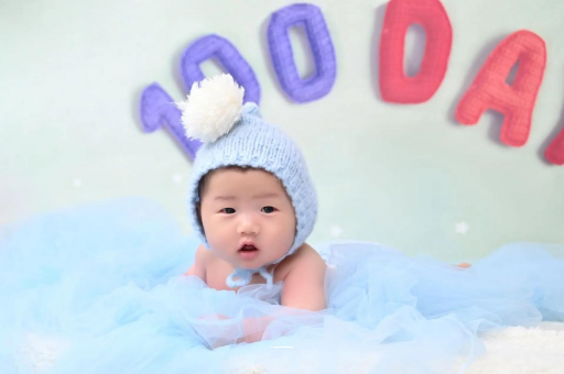 广州借卵试管代怀包男孩怀孕多久才显肚子